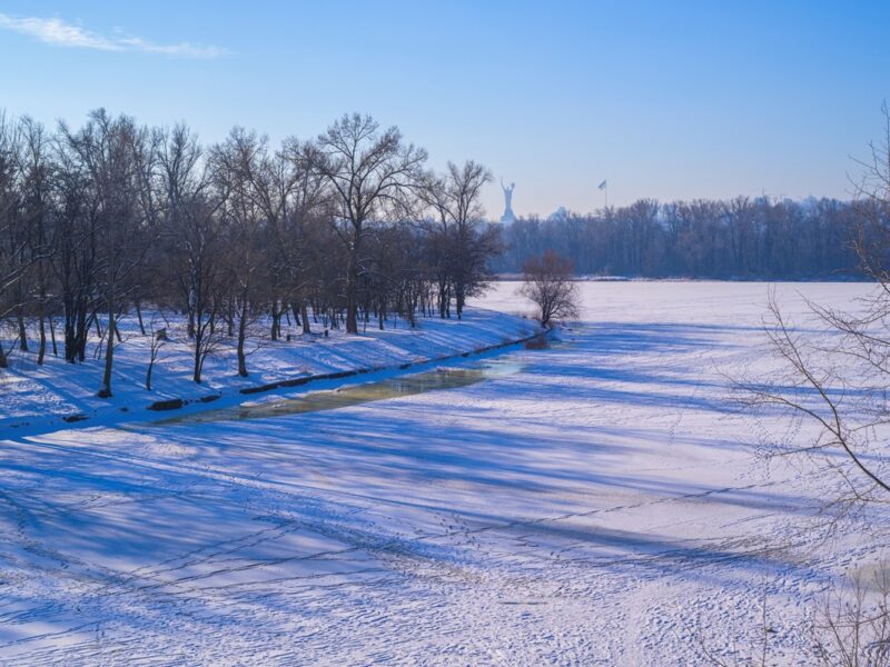 В Україну насуваються морози до -30: оголошено червоний рівень небезпеки