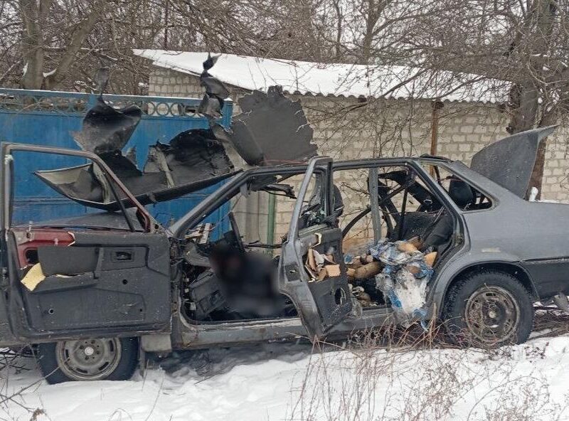 Везли хліб для місцевих: росіяни вбили двох волонтерів у Козачій Лопані