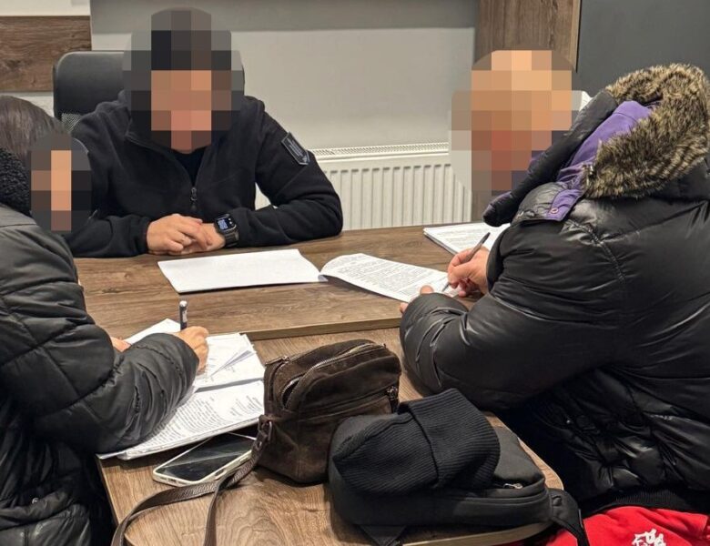 Викрито правоохоронця, який виманював гроші у пенсіонерів