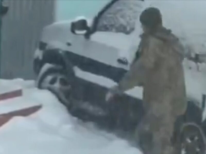 Військовий застосував газовий балончик проти дівчинки: в ТЦК відреагували