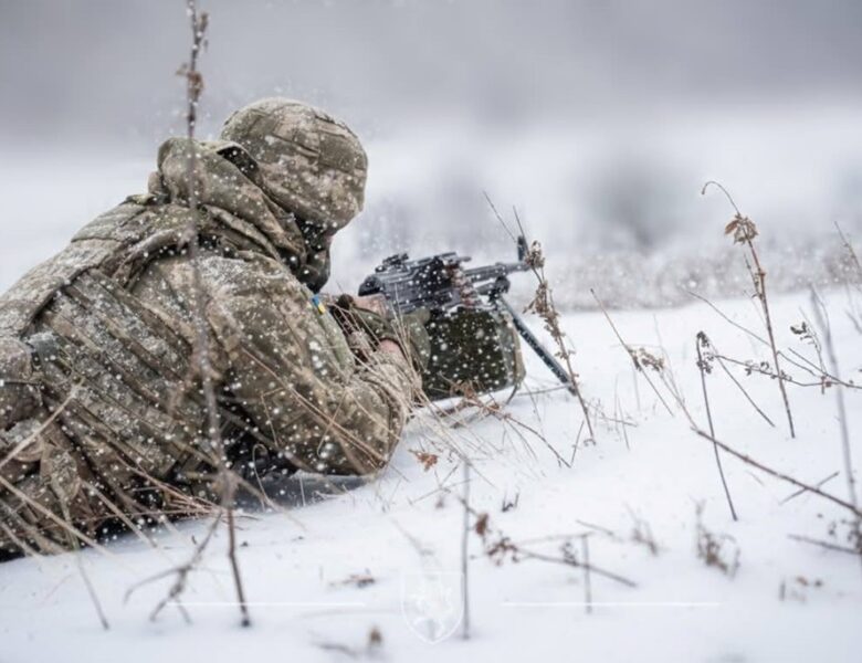 Ворог штурмує кордон на Харківщині – Трєгубов