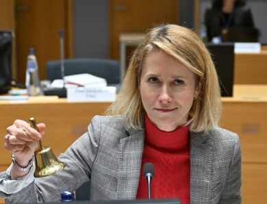 ЄС офіційно обмежив фінансові операції з Росією