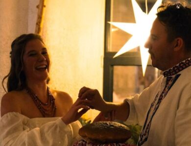 Євген Клопотенко заручився з коханою