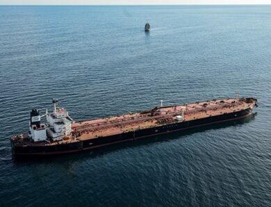 Європа виступила з попередженням тіньовому флоту РФ