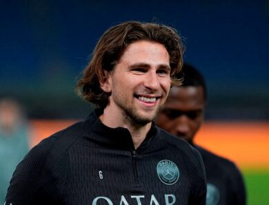 Забарний увійшов до рейтингу 100 найдорожчих гравців планети