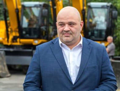 Зарплата в 2,8 мільйона та тіньові тендери як збагачується директор Київтеплоенерго В’ячеслав Бінд під час війни