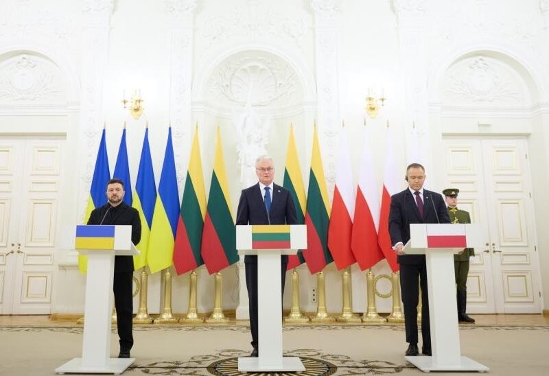 Зеленський назвав ключові теми переговорів у Литві