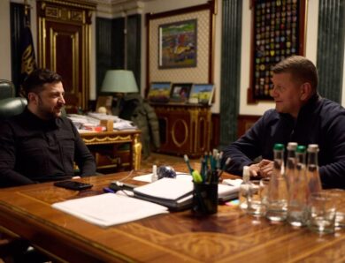 Зеленський провів зустріч із Залужним