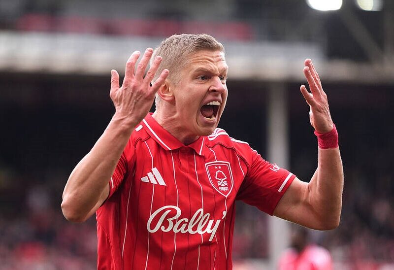 Зінченко стає зайвим для Ноттінгем Форест: оренду можуть припинити