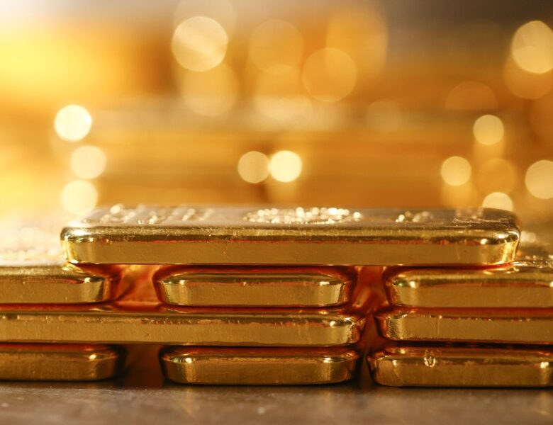 Золото наблизилося до $5 тис. за унцію