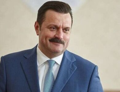 14 згадок у файлах Епштейна як депутат-зрадник Андрій Деркач став частиною транснаціональної мережі впливу РФ