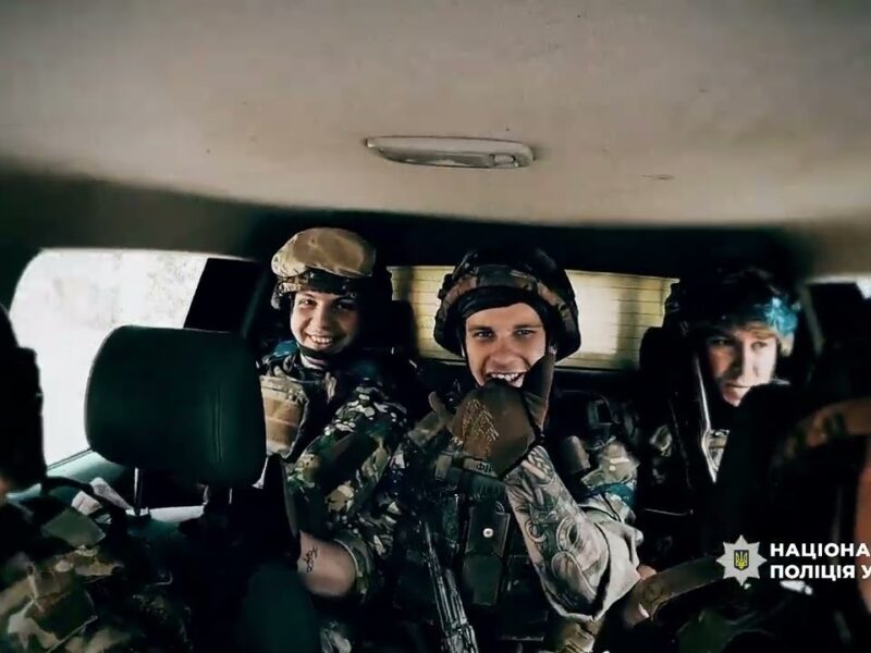 Тримаємо стрій