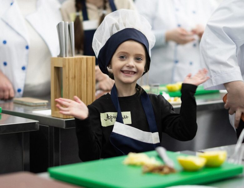 Олена Зеленська ознайомилася з тим, як на Хмельниччині розвивають культуру здорового харчування