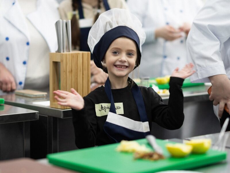 Олена Зеленська ознайомилася з тим, як на Хмельниччині розвивають культуру здорового харчування