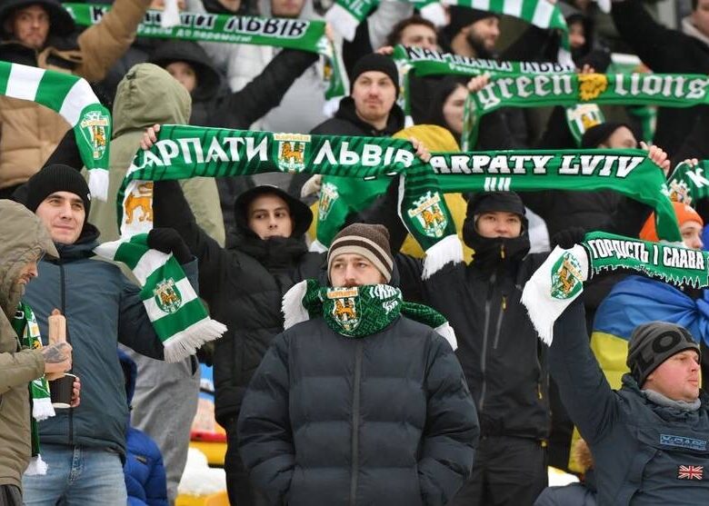 Активність уболівальників Карпат склала недобру службу клубу