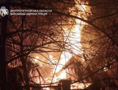 Атака на Дніпро: поранені діти, пошкоджені будинки