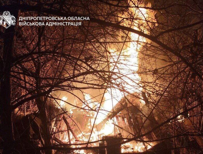 Атака на Дніпро: поранені діти, пошкоджені будинки