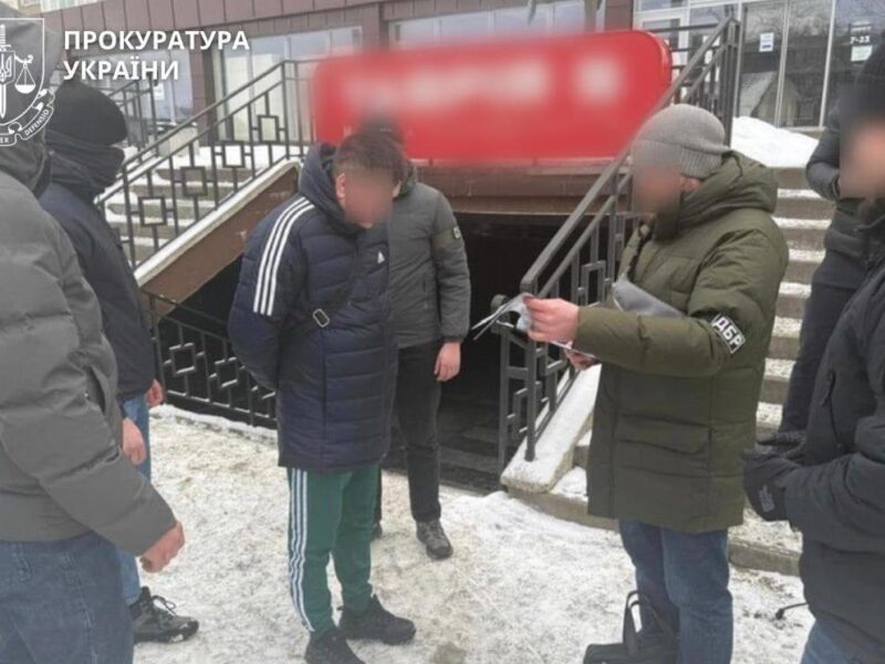 Бронь за $5000: на Прикарпатті викрили схему з продажу посад в Укрзалізниці