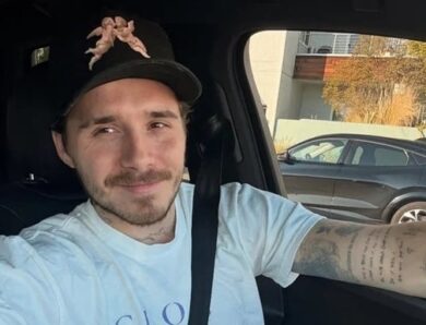 Бруклін Бекхем позбувся татуювання на честь батька