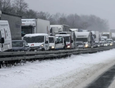 Через негоду на трасі Одеса-Рені обмежать рух транспорту