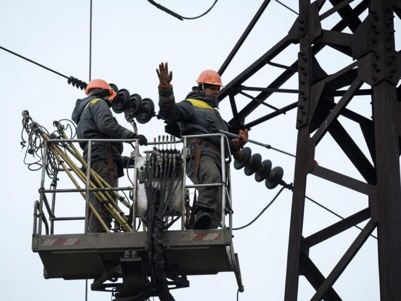 Чернігів і Славутич повністю знеструмлені
