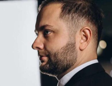 Депутат Чернівецької райради Воронич задекларував золоті злитки свого 5-річного сина