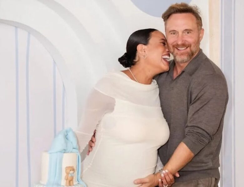 Девід Гетта знову став батьком: у діджея народився син