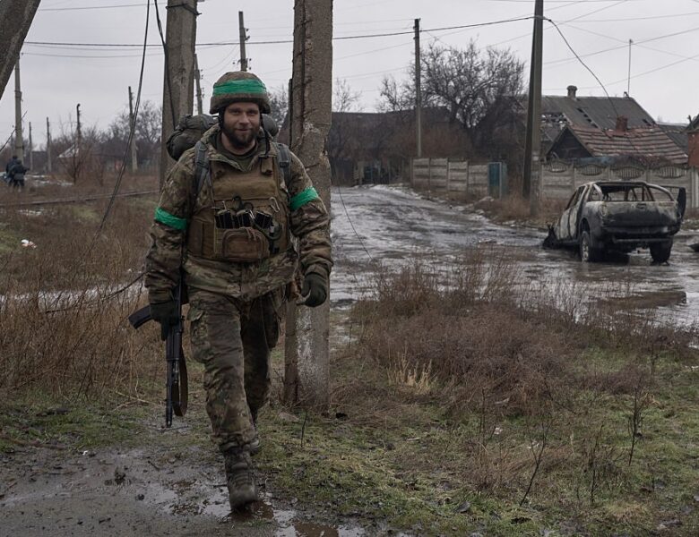 Донбас і Запоріжжя. Сценарії п&rsquo;ятого року війни