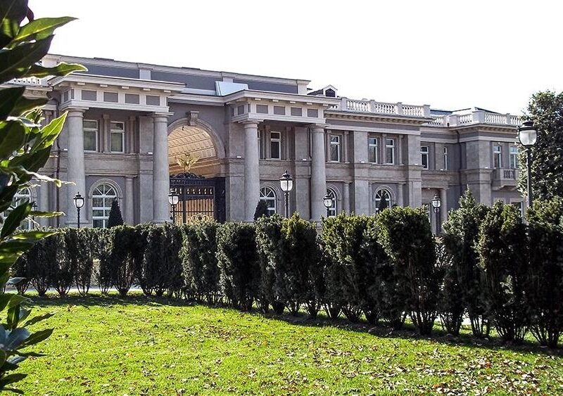 Друзі Путіна побудували йому палац, а залишок коштів віддали Кабаєвій – ФБК