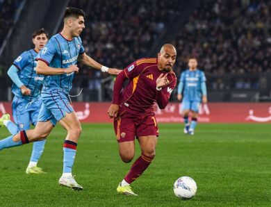 Два голи Малена допомогли Ромі впевнено обіграти Кальярі