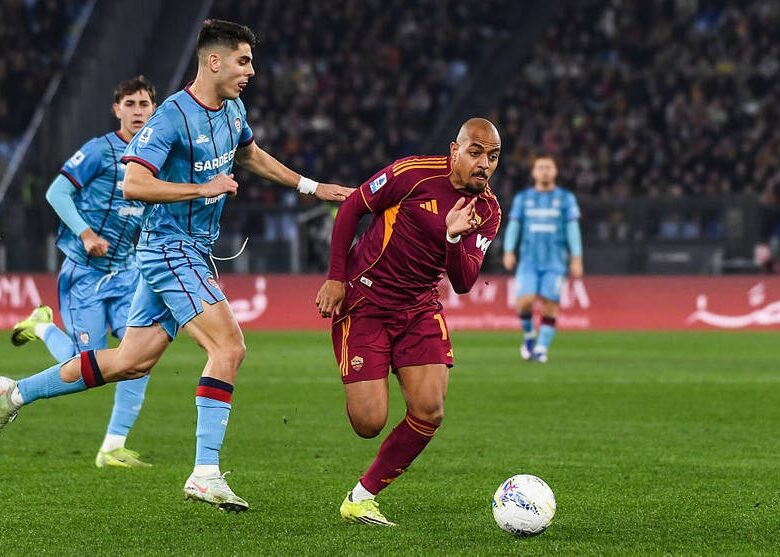 Два голи Малена допомогли Ромі впевнено обіграти Кальярі