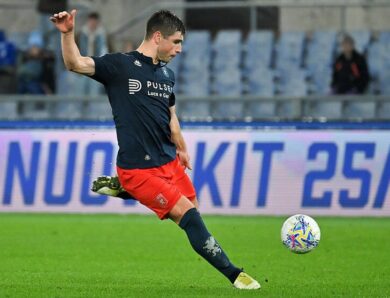 Дженоа готує новий контракт для Маліновського