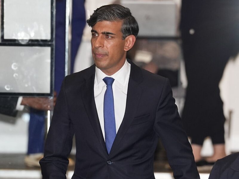 Екс-прем’єр Британії консультуватиме Зеленського з питань оновлення України