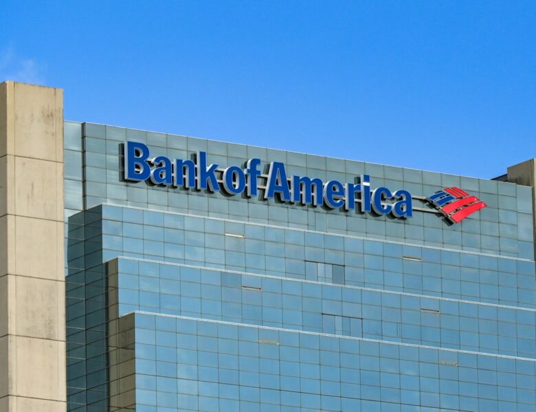 Ексбанкір Bank of America визнав провину у відмиванні коштів на $8 млрд