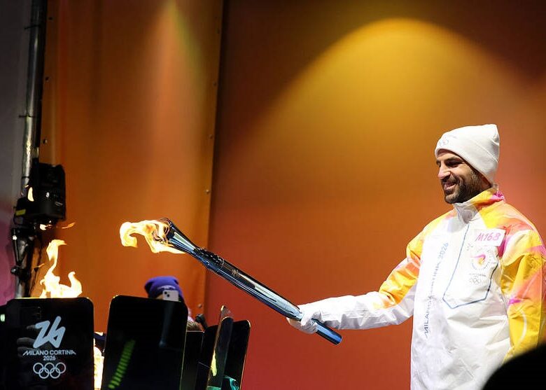 Ексгравці Барселони й Інтера взяли участь в естафеті олімпійського вогню