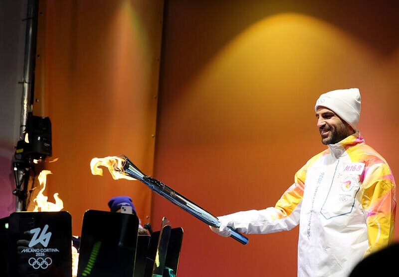 Ексгравці Барселони й Інтера взяли участь в естафеті олімпійського вогню