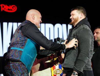 Ф&rsquo;юрі та Махмудов вперше зустрілися у битві поглядів