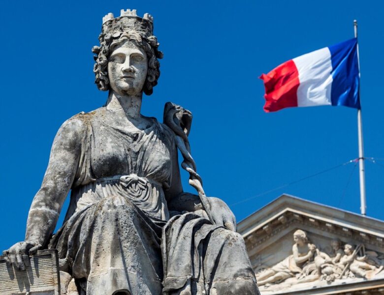 Франція відповіла на заяви РФ про “ядерну зброю” для України