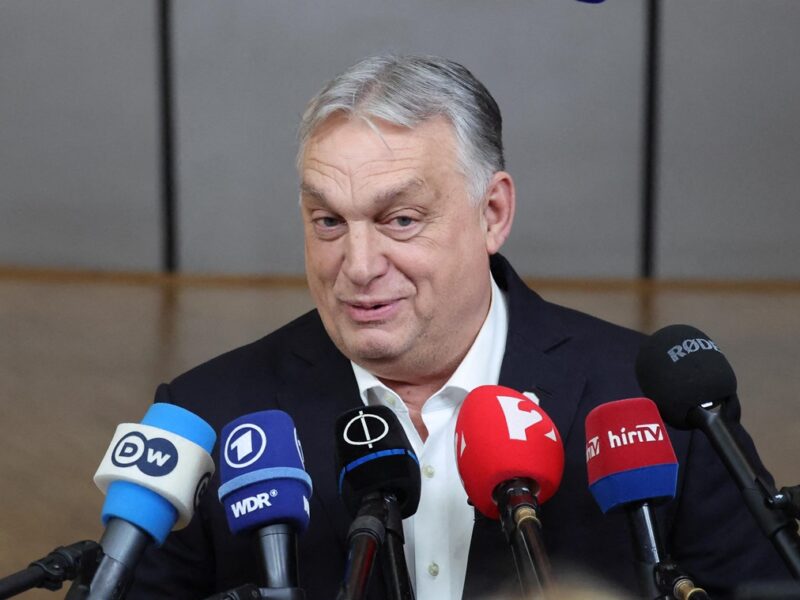 Китай пообіцяв Орбану “протистояти зовнішньому втручанню” в справи Угорщини