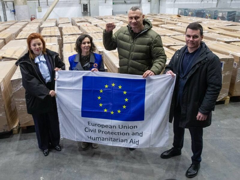 Київ отримав другу партію генераторів від ЄС