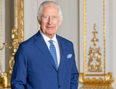 Король Чарльз III прокоментував затримання принца Ендрю