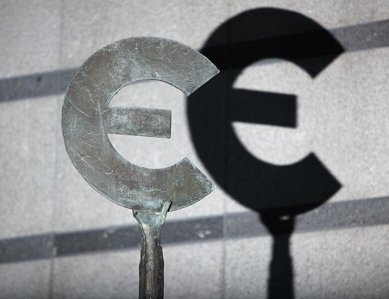 Курс євро оновив історичний максимум в Україні