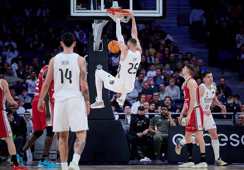 Мадридський Реал здолав Сарагосу за значної участі Леня