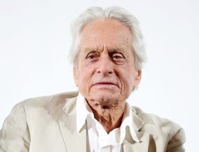 Майкл Дуглас готує відверті мемуари про кар&rsquo;єру, сім&rsquo;ю та боротьбу з раком