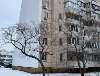 Мільйонна оплата пройшла як Дарницька РДА заплатила 8 мільйонів за утеплення будинку, який так і не зробили