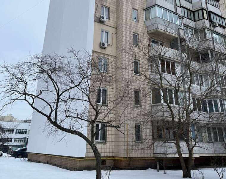 Мільйонна оплата пройшла як Дарницька РДА заплатила 8 мільйонів за утеплення будинку, який так і не зробили