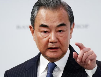 Міністр закордонних справ Китаю назвав два можливі сценарії відносин зі США