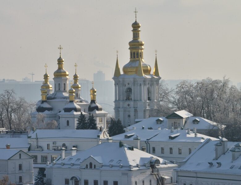 Мінкульт передав ПЦУ два корпуси Нижньої Лаври