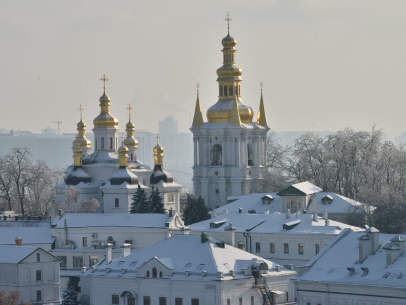 Мінкульт передав ПЦУ два корпуси Нижньої Лаври