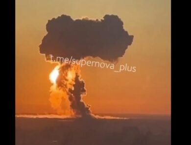 На аеродромі Енгельс потужні вибухи – соцмережі